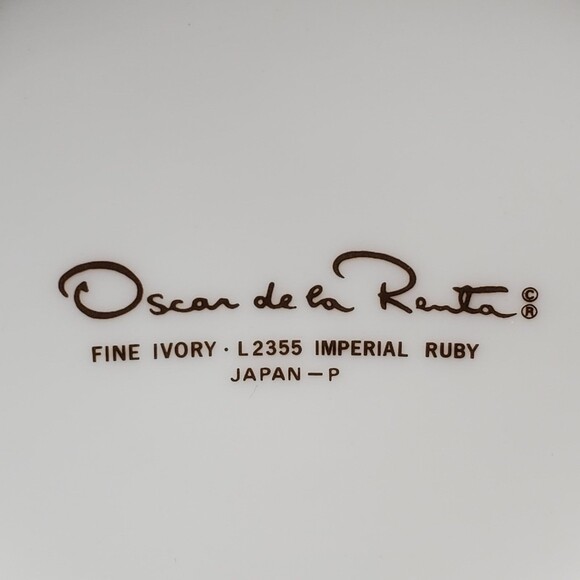 Oscar De La Renta Coffee Pot Imperial Ruby - Picture 6 of 7